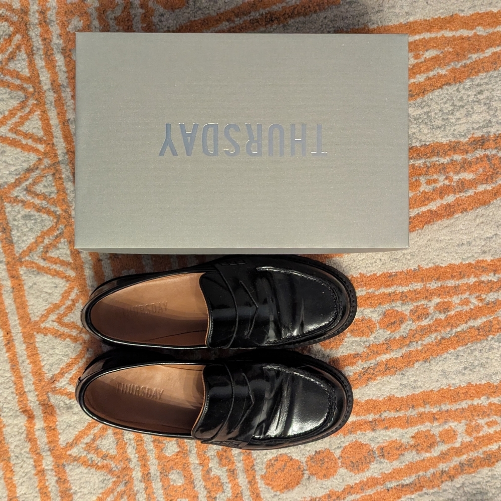 Thursday Penny Loafers Size 8.5 women's